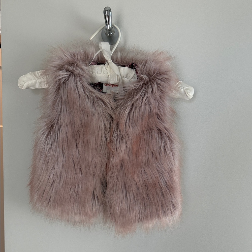 Cat & Jack Faux Fur Vest - Pink Girls size 4/5